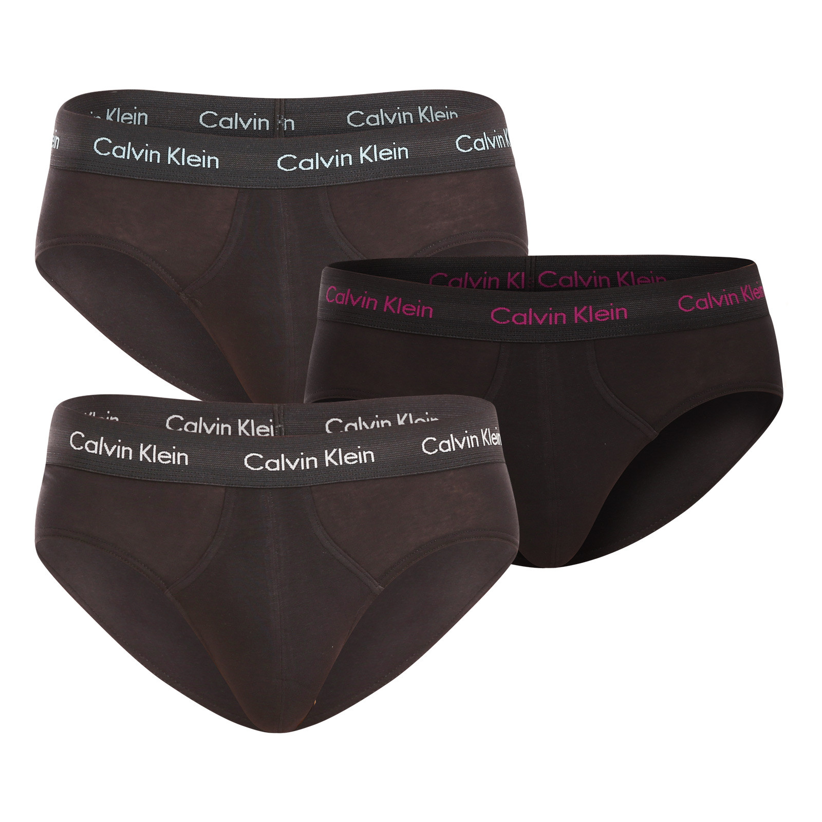 3PACK pánské slipy Calvin Klein černé (U2661G-H50) M.
Tyto parádní slipy Calvin Klein potěší všechny muže.
Příjemný materiál s měkkými lemy perfektně sedí na těle. Slipy dobře padnou a nemusíte se bát, že by se vás někde zařezávaly.
Víc se dozvíš v klasických informacích o produktu.