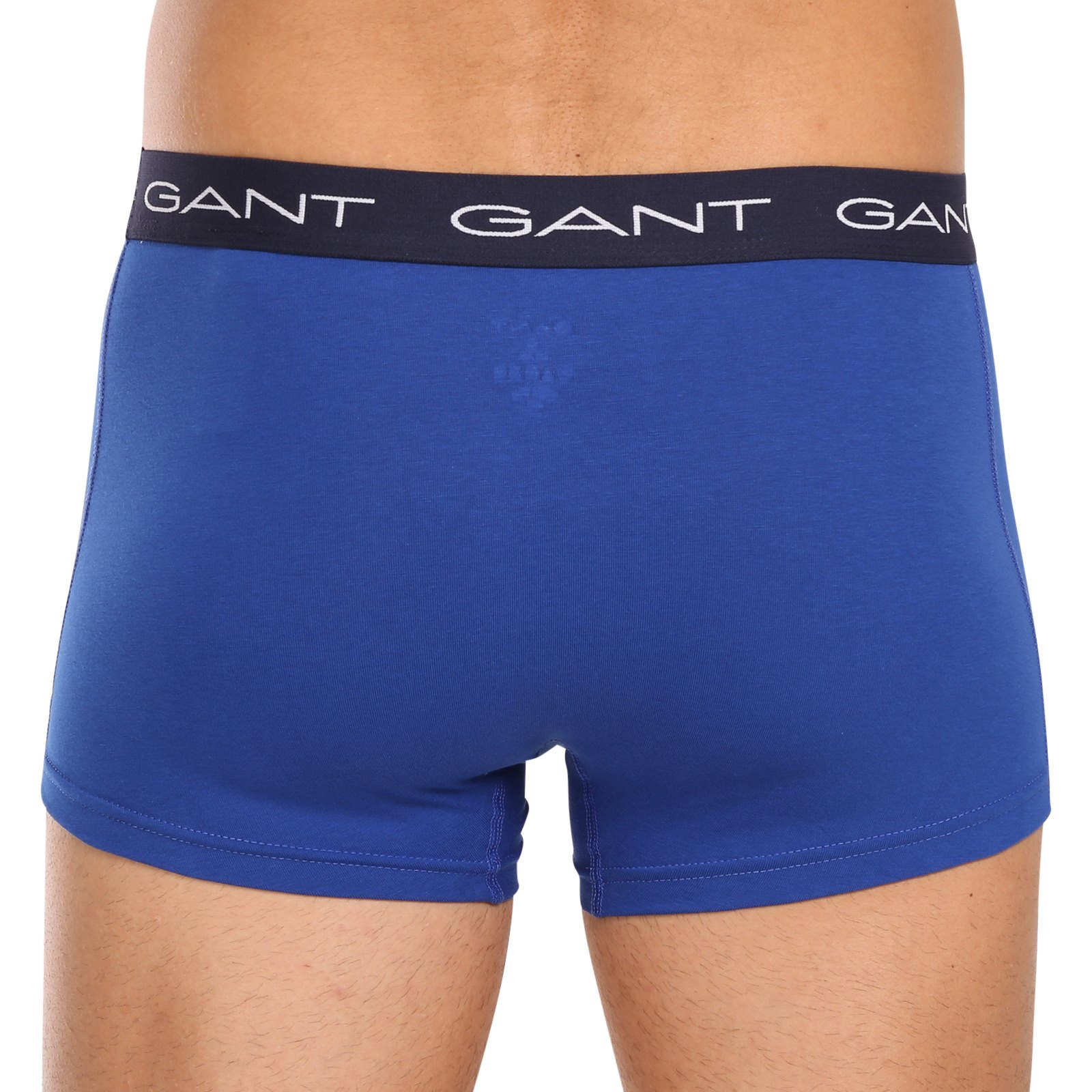 3PACK pánské boxerky Gant vícebarevné (902333063-468) M, trenky / trenýrky.
Hledáte komfortní pánské spodní prádlo?
 
Pánské boxerky GANT jsou vyrobeny z kvalitní bavlny a příměsi elastanu, v pase mají příjemnou vytkávanou gumu, která nikde neškrtí ani neškrábe, navíc má kontrastní gumu s nápisem GANT, nohavičky mají dole měkké lemy.
Více se dozvíte níže v klasických informacích o produktu.