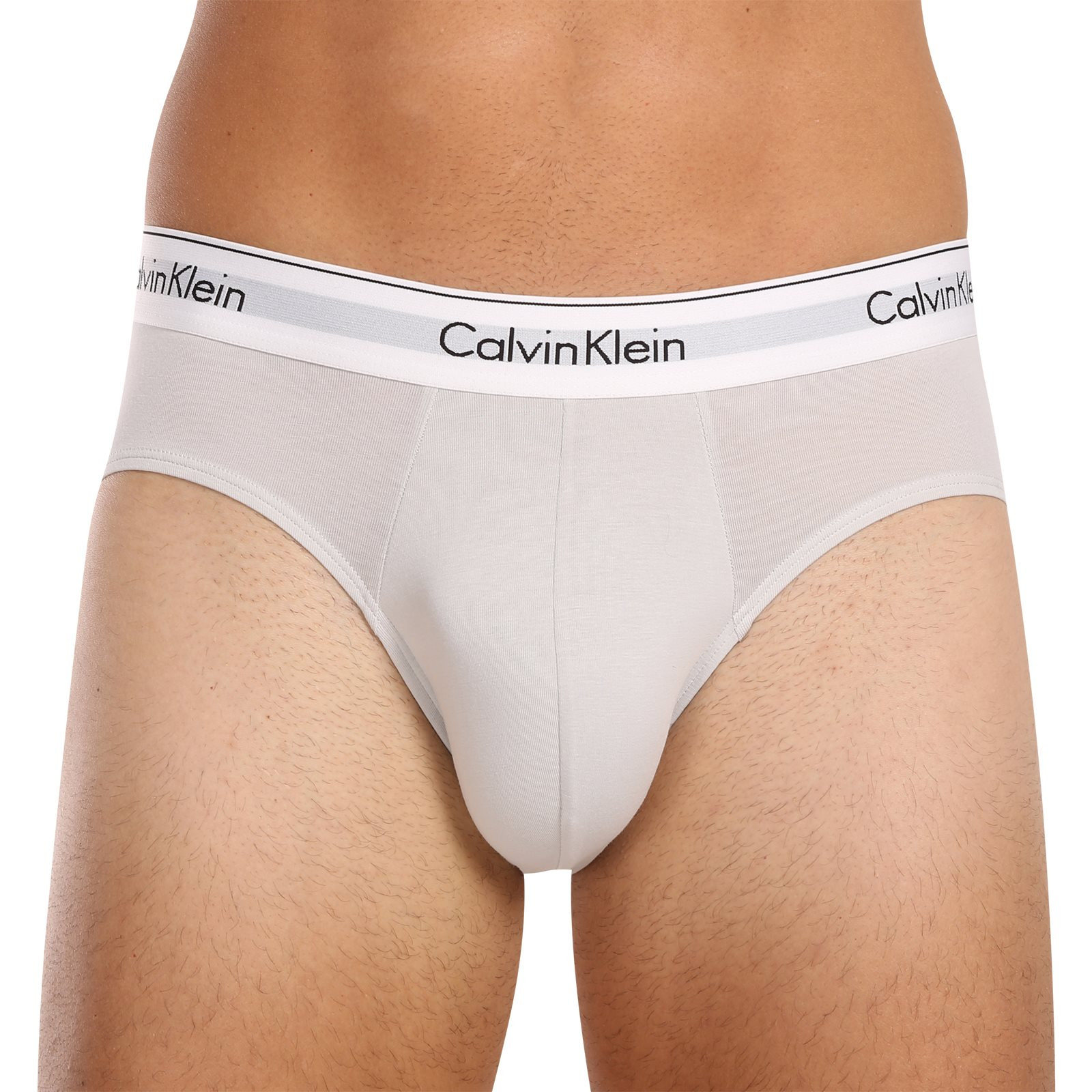 3PACK pánské slipy Calvin Klein vícebarevné (NB2379A-GW4) S.
Tyto parádní slipy Calvin Klein potěší všechny muže.
Příjemný materiál s měkkými lemy perfektně sedí na těle. Slipy dobře padnou a nemusíte se bát, že by se vás někde zařezávaly.
Víc se dozvíš v klasických informacích o produktu.