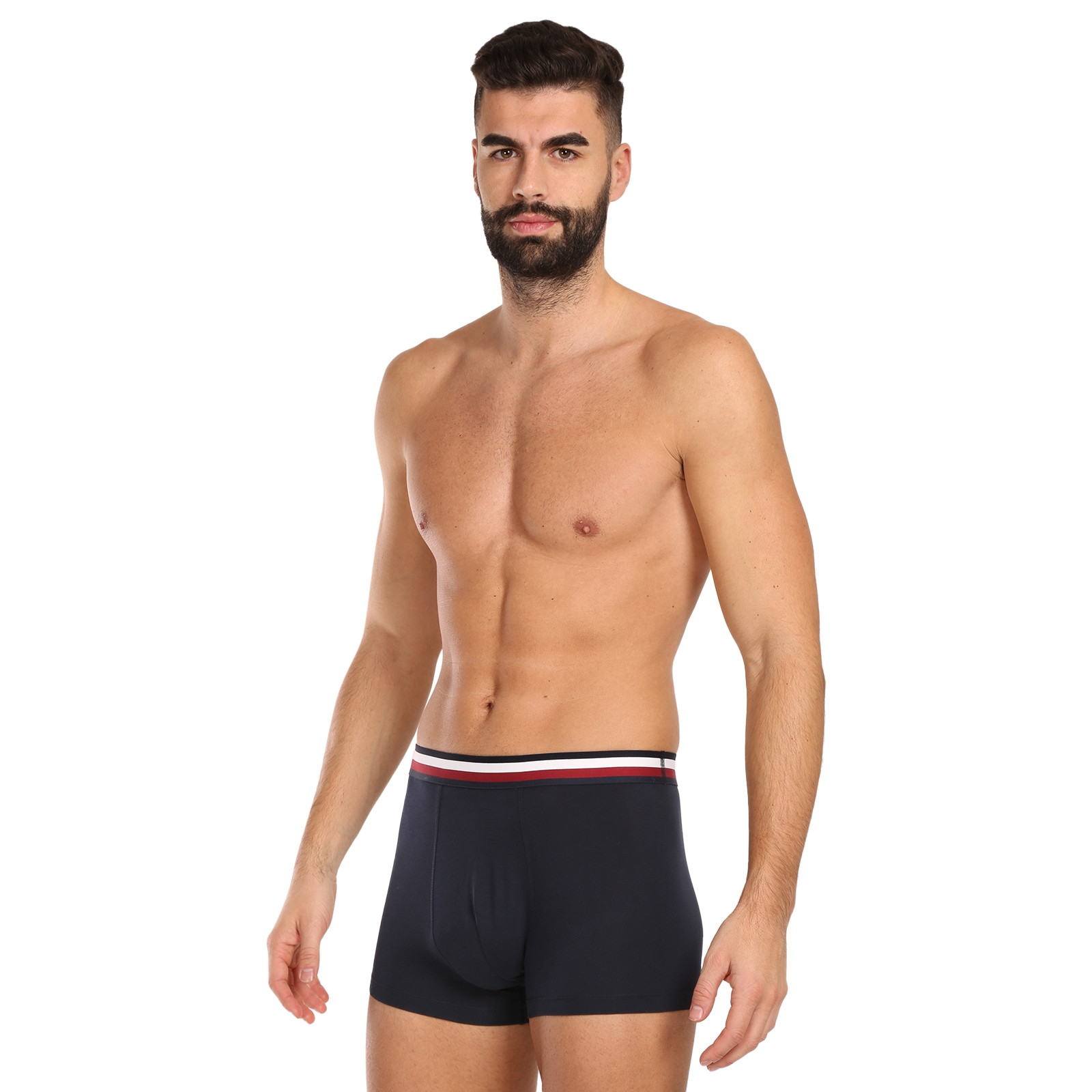 3PACK pánské boxerky Tommy Hilfiger vícebarevné (UM0UM03035 0T1) XXL, trenky / trenýrky.
Pánské boxerky, které potěší muže i jejich ženy
Boxerky Tommy Hilfiger vynikají kvalitou zpracování a díky kombinaci bavlny a elastanu dobře sedí a jsou příjemné na dotek.
Spodní prádlo Tommy Hilfiger je zárukou nejvyšší kvality
Značka Tommy Hilfiger se stala ikonou amerického oblékání před téměř 40 lety a jeho barevnost v tónech modré, červené a bílé je rozeznatelná na první pohled.