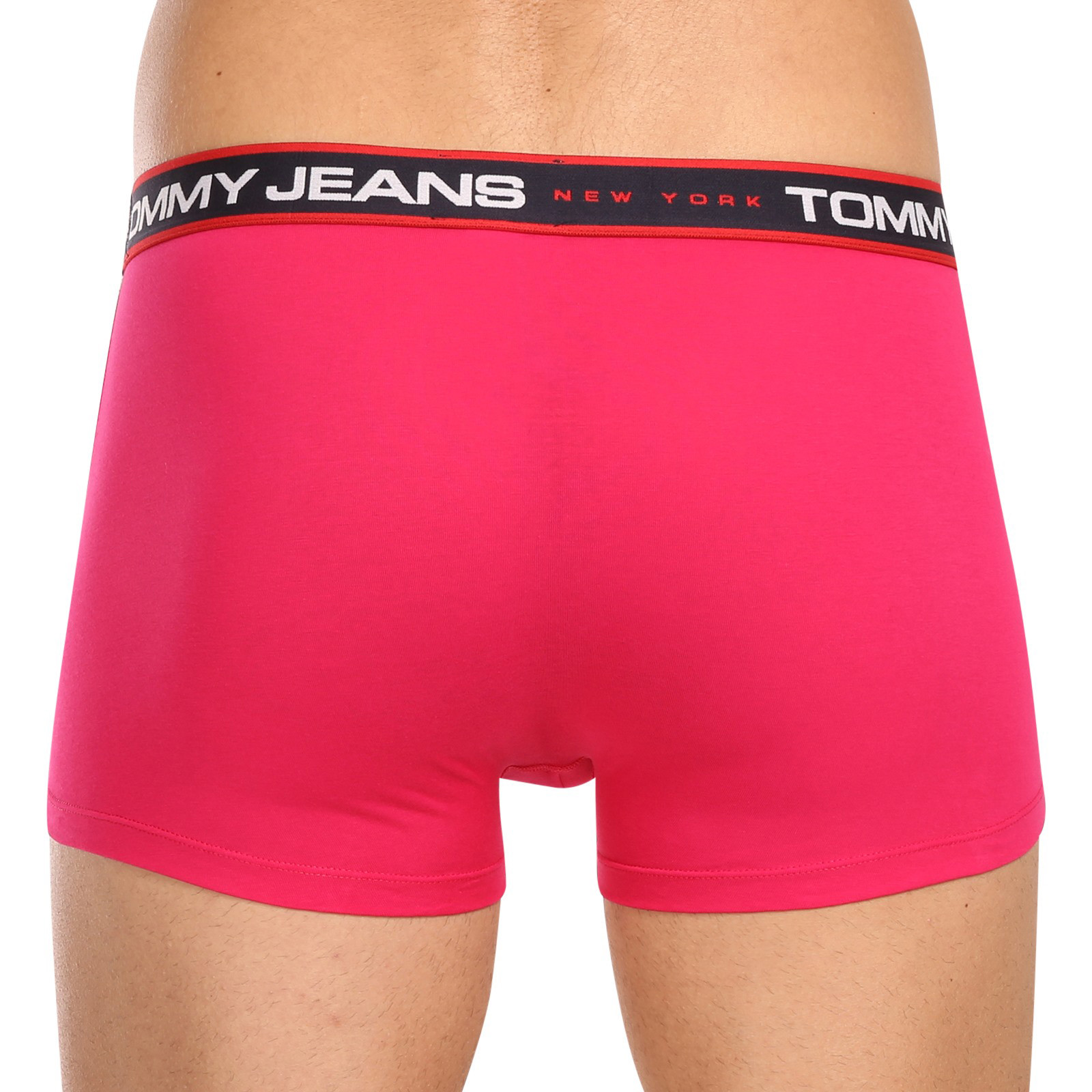 3PACK pánské boxerky Tommy Hilfiger vícebarevné (UM0UM02968 0WF) L, trenky / trenýrky.
Pánské boxerky, které potěší muže i jejich ženy
Boxerky Tommy Hilfiger vynikají kvalitou zpracování a díky kombinaci bavlny a elastanu dobře sedí a jsou příjemné na dotek.
Spodní prádlo Tommy Hilfiger je zárukou nejvyšší kvality
Značka Tommy Hilfiger se stala ikonou amerického oblékání před téměř 40 lety a jeho barevnost v tónech modré, červené a bílé je rozeznatelná na první pohled.