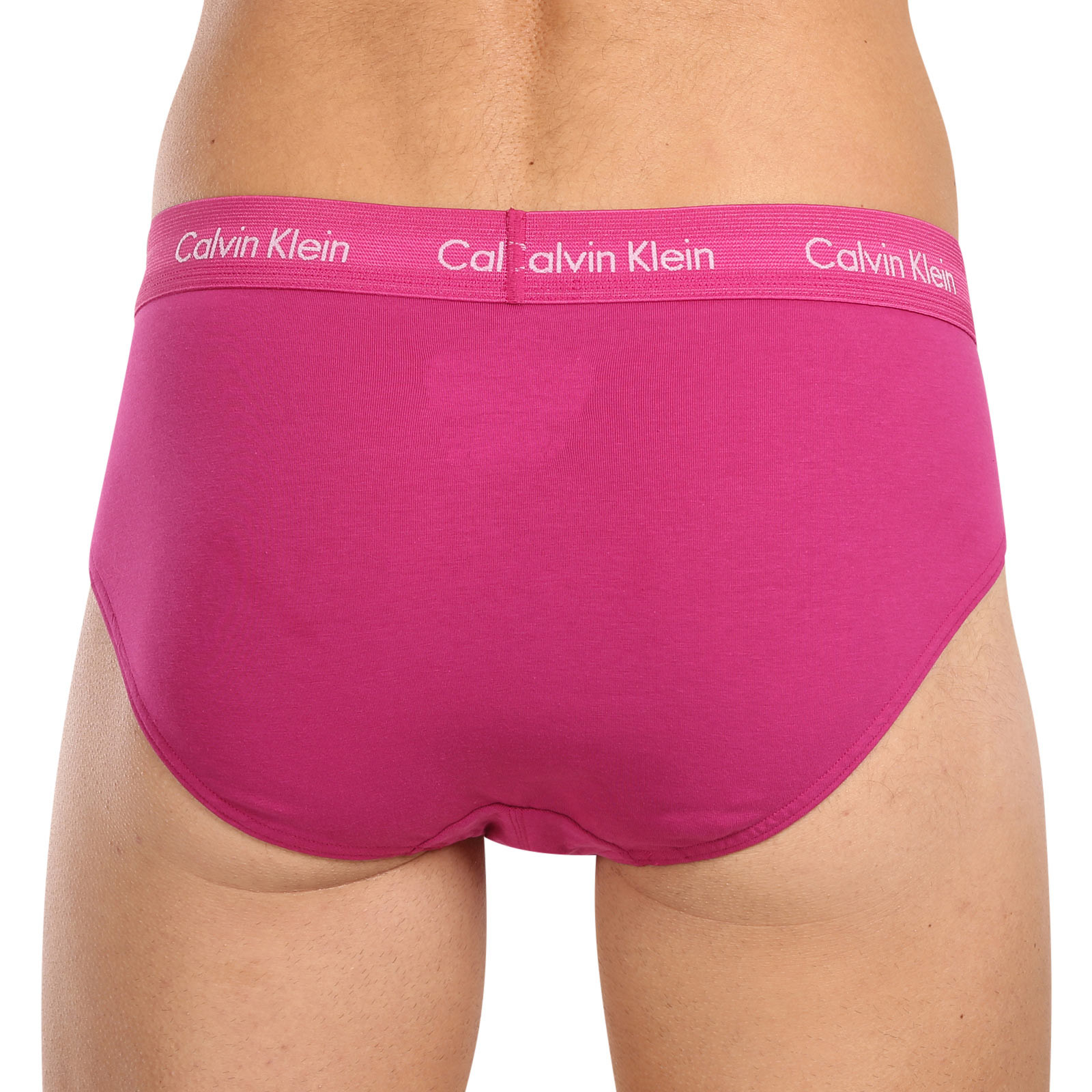 5PACK pánské slipy Calvin Klein vícebarevné (NB2630A-I08) L.
Tyto parádní slipy Calvin Klein potěší všechny muže.
Příjemný materiál s měkkými lemy perfektně sedí na těle. Slipy dobře padnou a nemusíte se bát, že by se vás někde zařezávaly.
Víc se dozvíš v klasických informacích o produktu.