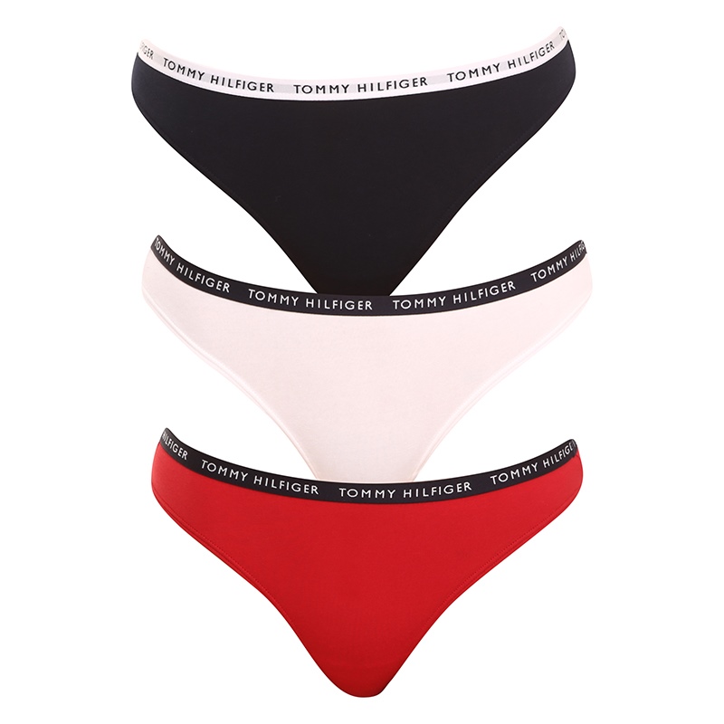 3PACK dámská tanga Tommy Hilfiger vícebarevná (UW0UW02829 0WS) XS.
Tanga Tommy Hilfiger pro každou stylovou ženu
Tanga Tommy Hilfiger jsou tak pohodlná, že jakmile si je oblékneš, budeš mít pocit, jako bys na sobě ani nic neměla.
Prádlo Tommy Hilfiger ti dodá klasiku v moderním provedení
Spodní prádlo Tommy Hilfiger v sobě dokonale kombinuje sportovní eleganci a městskou pohodu, je jaké stvořené pro všechny ženy, které vědí o co v módě kráčí.