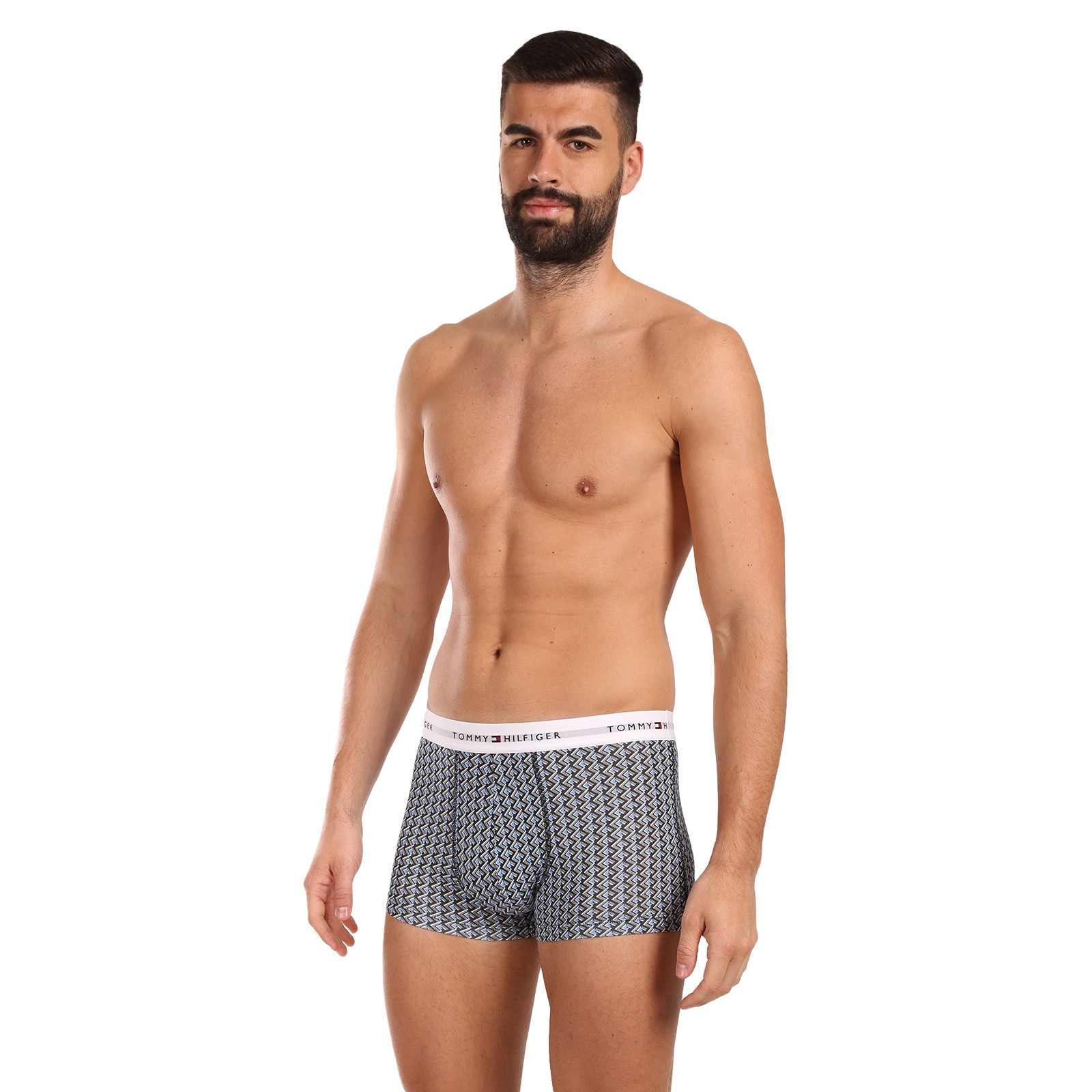 3PACK pánské boxerky Tommy Hilfiger vícebarevné (UM0UM02768 0Y2) XXL, trenky / trenýrky.
Pánské boxerky, které potěší muže i jejich ženy
Boxerky Tommy Hilfiger vynikají kvalitou zpracování a díky kombinaci bavlny a elastanu dobře sedí a jsou příjemné na dotek.
Spodní prádlo Tommy Hilfiger je zárukou nejvyšší kvality
Značka Tommy Hilfiger se stala ikonou amerického oblékání před téměř 40 lety a jeho barevnost v tónech modré, červené a bílé je rozeznatelná na první pohled.