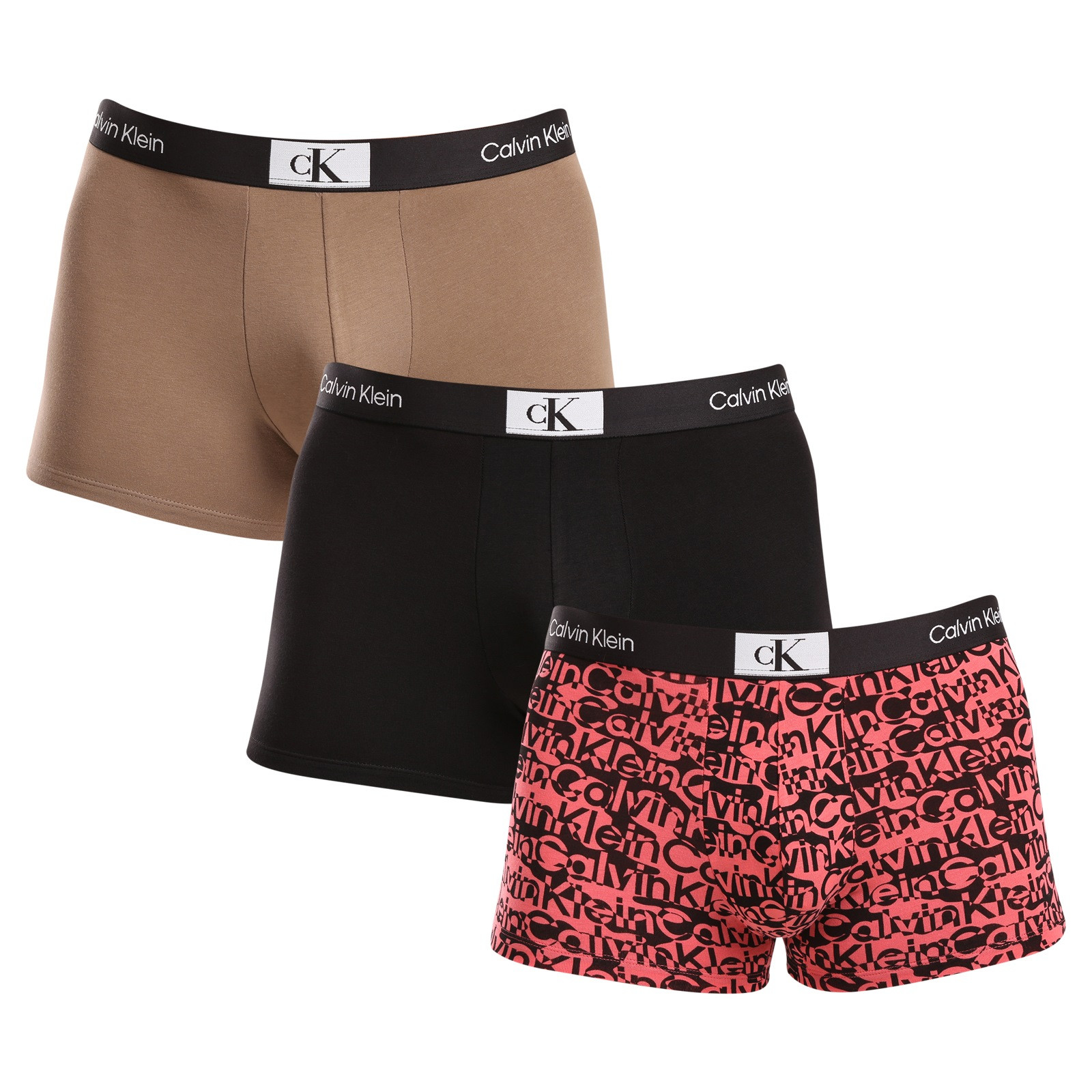 3PACK pánské boxerky Calvin Klein vícebarevné (NB3528E-N26) XL, trenky / trenýrky.
Kvalitní boxerky do každého šatníku
Pánské boxerky Calvin Klein s delší nohavičkou zajišťují dokonalý komfort pro každodenní nošení, nezáleží na tom, jestli tě čeká důležitá pracovní schůzka nebo lezení po skalách.
Spodní prádlo Calvin Klein milují lidé po celém světě
Pánské spodní prádlo Calvin Klein patří ke stálicím módního průmyslu.